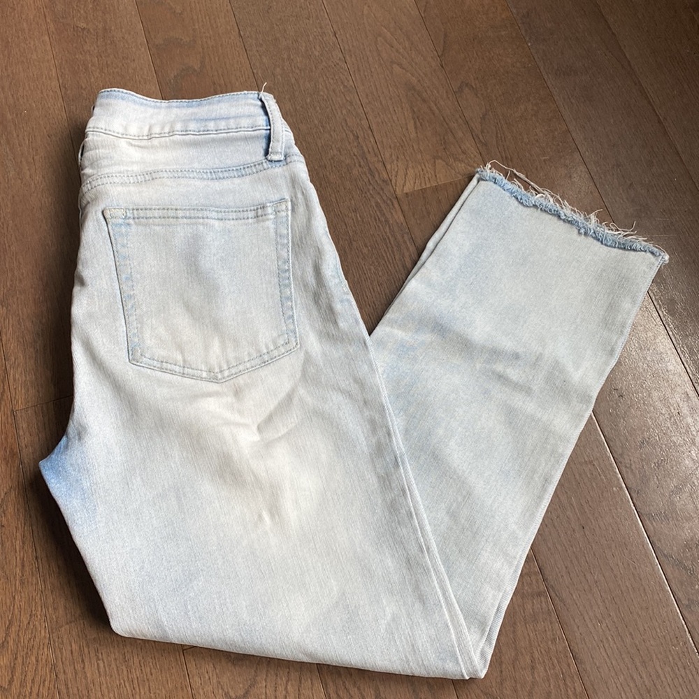 Ripped mom jeans